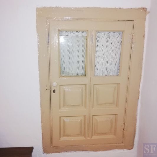 Image No.12-5 Bed Townhouse for sale