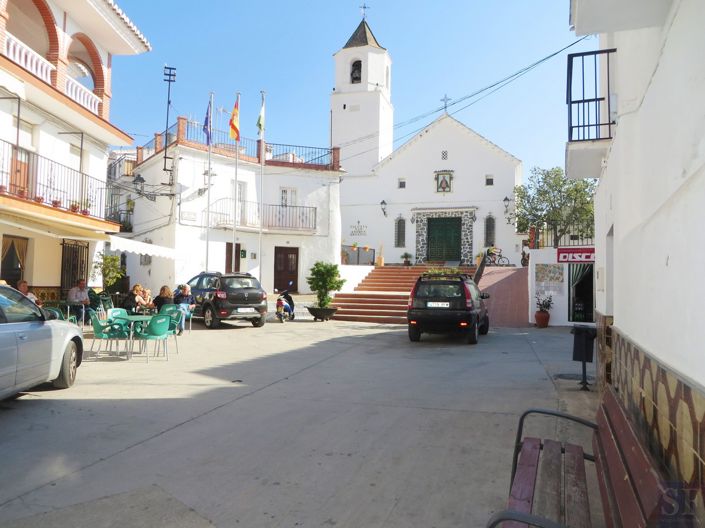 Image No.16-5 Bed Townhouse for sale