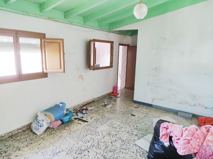 Image No.8-2 Bed Townhouse for sale