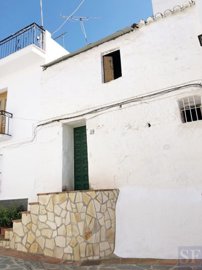 1 - Sayalonga, Townhouse