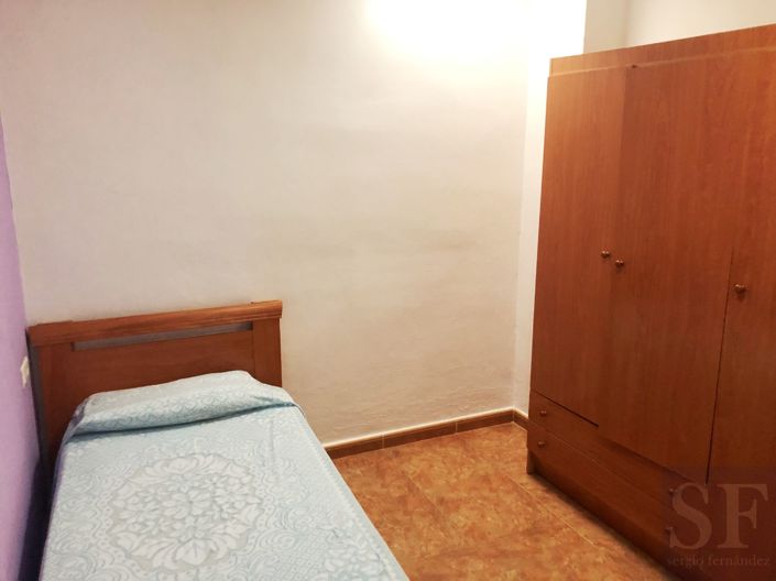 Image No.8-3 Bed Townhouse for sale