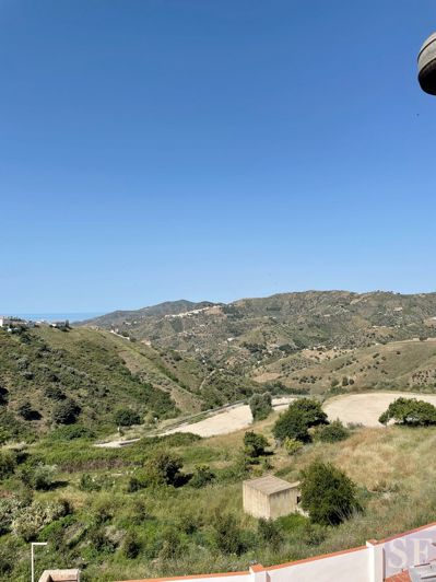 Image No.17-Villa for sale