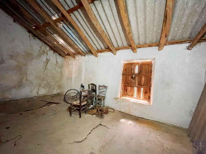 Image No.7-3 Bed Townhouse for sale