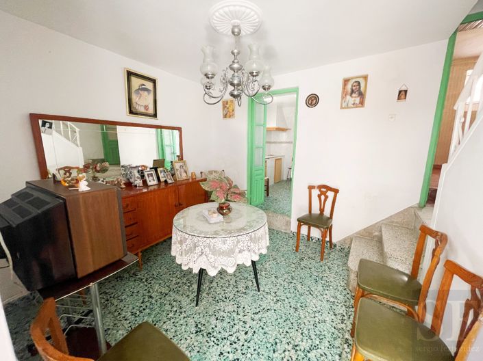 Image No.3-2 Bed Townhouse for sale