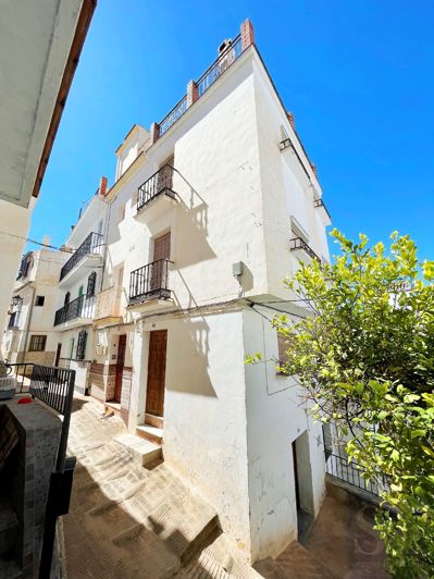 Image No.1-Maison de ville de 3 chambres à vendre à Cómpeta
