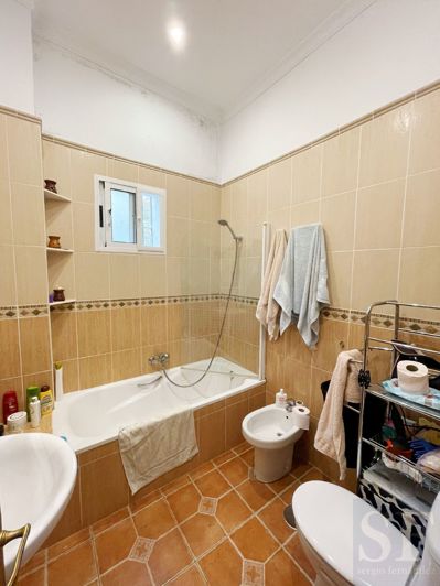 Image No.14-4 Bed Villa for sale