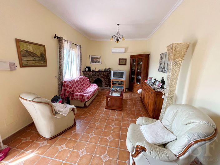 Image No.9-4 Bed Villa for sale