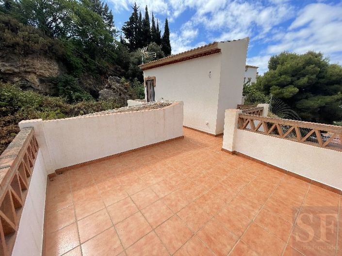 Image No.13-3 Bed Townhouse for sale