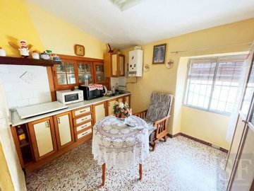 th1025-04