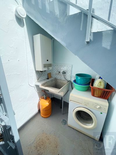 Image No.13-4 Bed Townhouse for sale