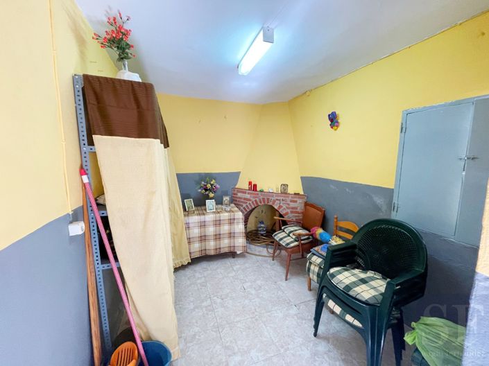 Image No.7-4 Bed Townhouse for sale