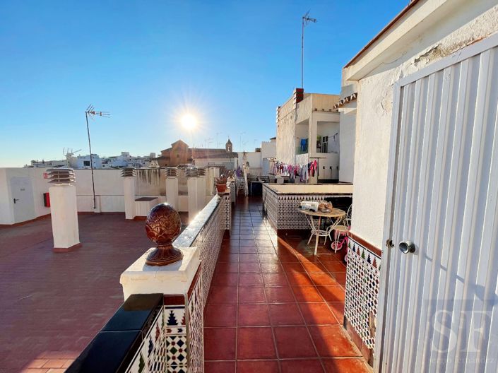 Image No.11-3 Bed Apartment for sale