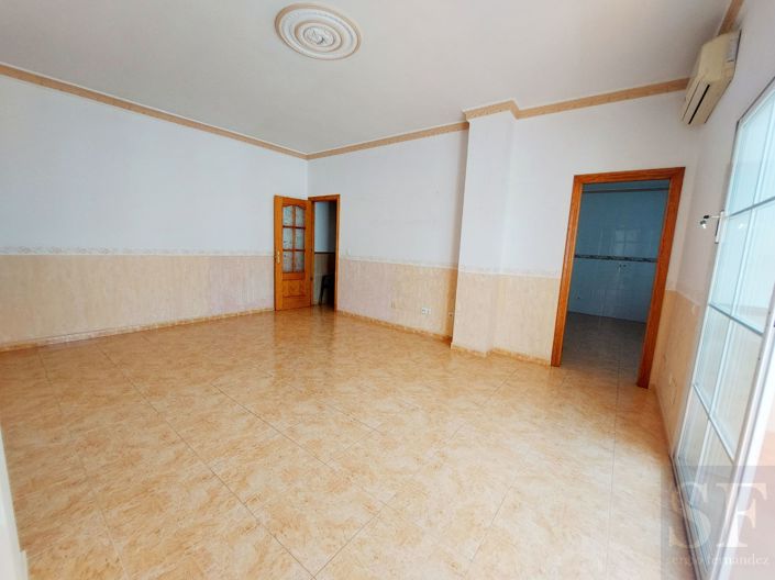 Image No.5-4 Bed Townhouse for sale