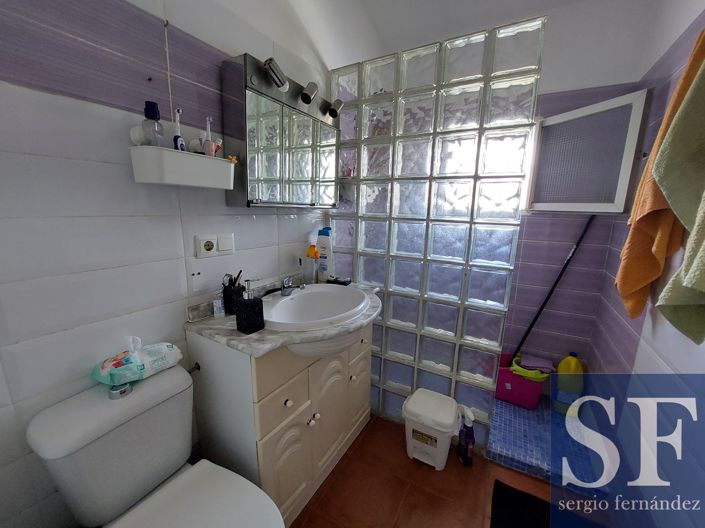 Image No.10-4 Bed Townhouse for sale