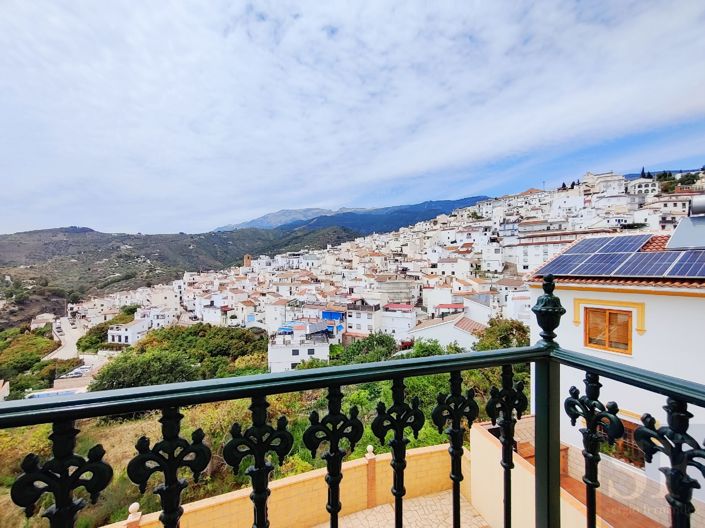 Image No.17-4 Bed Villa for sale