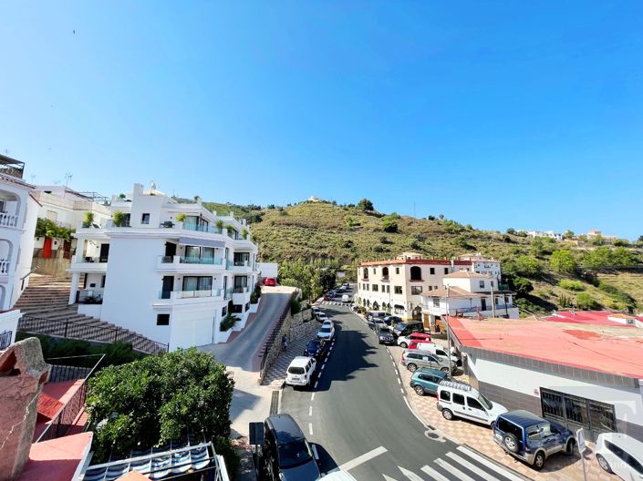 Image No.13-3 Bed Townhouse for sale