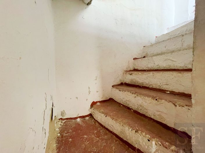 Image No.15-3 Bed Townhouse for sale