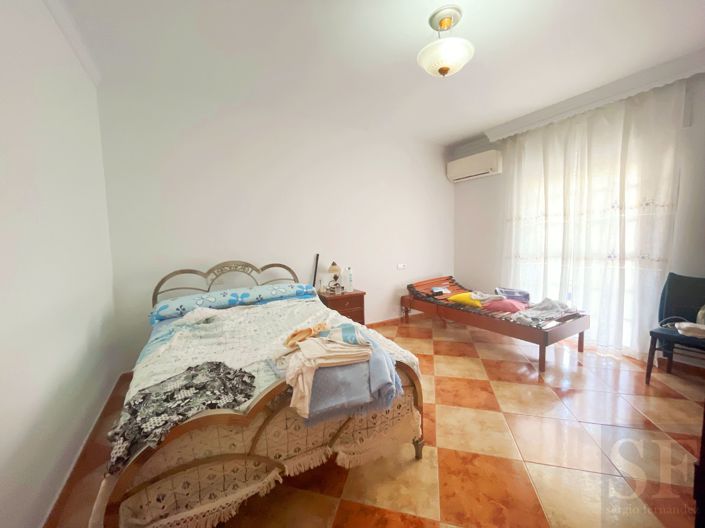 Image No.9-3 Bed Townhouse for sale