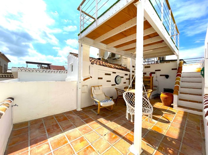 Image No.15-5 Bed Townhouse for sale