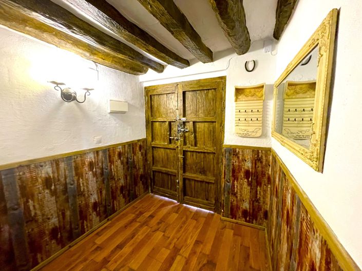 Image No.2-5 Bed Townhouse for sale