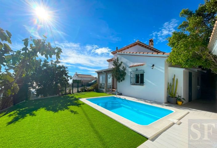 Image No.2-Villa de 4 chambres à vendre à Arenas