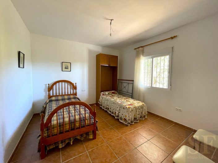 Image No.12-3 Bed Villa for sale