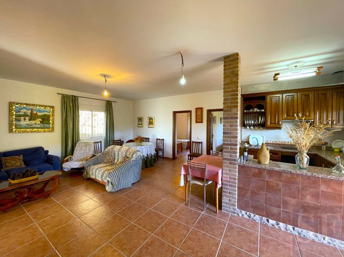 Image No.6-3 Bed Villa for sale