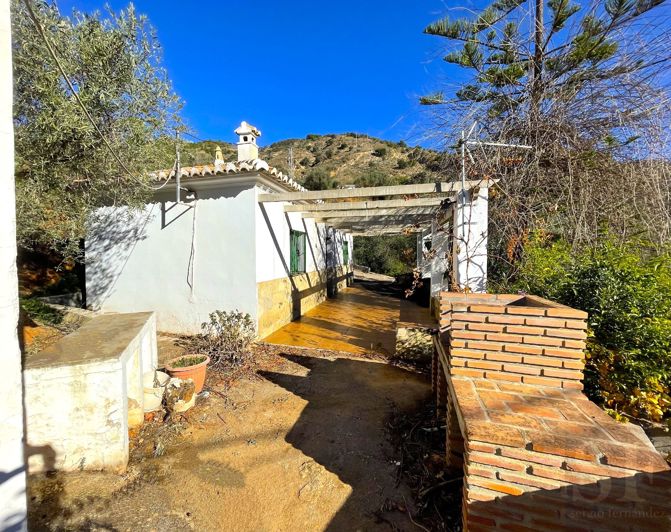 Image No.1-Villa de 1 chambre à vendre à Canillas de Aceituno