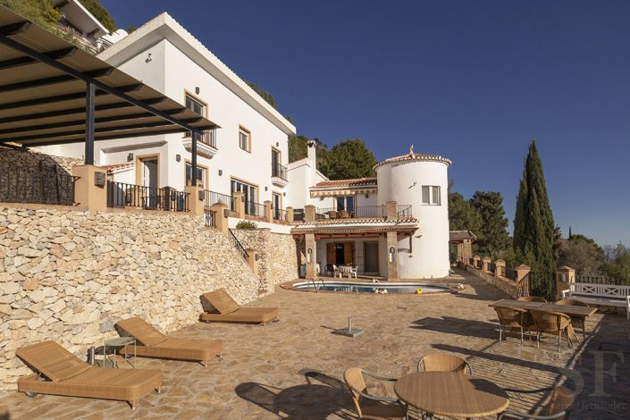 Image No.18-5 Bed Villa for sale