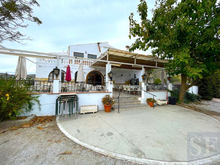 Image No.2-Villa de 6 chambres à vendre à Cómpeta