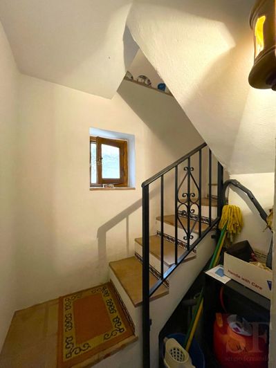 Image No.11-3 Bed Townhouse for sale