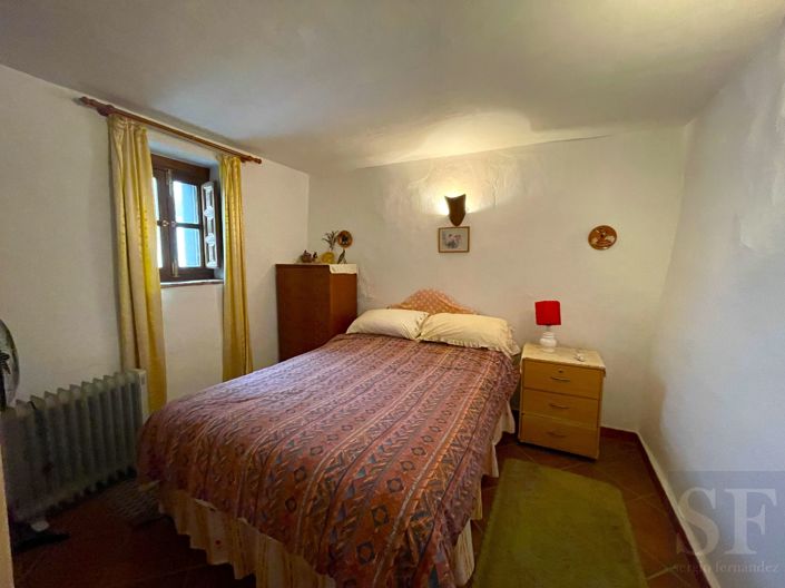 Image No.6-3 Bed Townhouse for sale