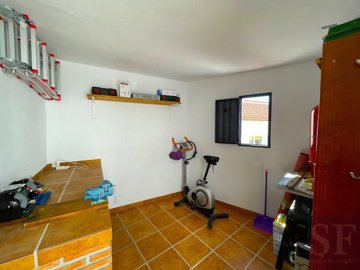th1209-17