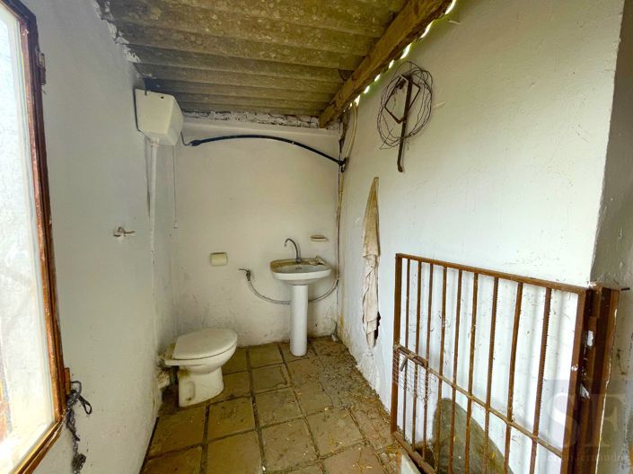 Image No.4-Maison de campagne de 1 chambre à vendre à Canillas de Aceituno