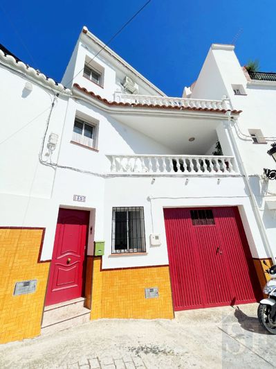 Image No.1-Maison de ville de 6 chambres à vendre à Cómpeta