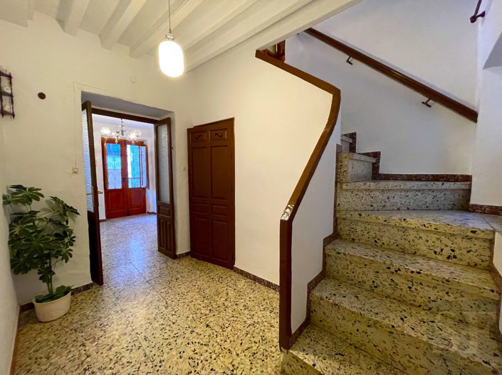 Image No.2-Maison de ville de 3 chambres à vendre à Sayalonga