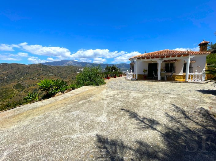 Image No.18-2 Bed Villa for sale