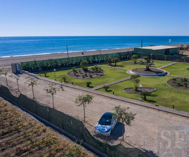 Image No.17-4 Bed Villa for sale