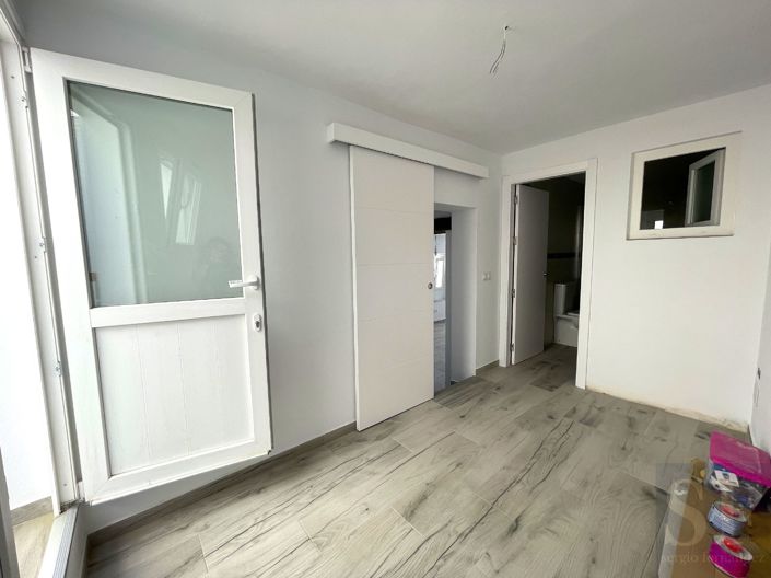 Image No.9-3 Bed Townhouse for sale