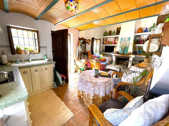 Image No.4-1 Bed Villa for sale