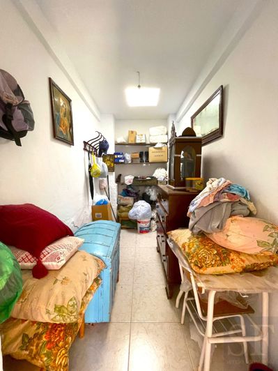 Image No.14-3 Bed Townhouse for sale