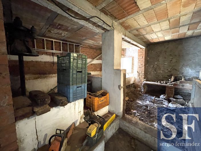 Image No.16-3 Bed Townhouse for sale