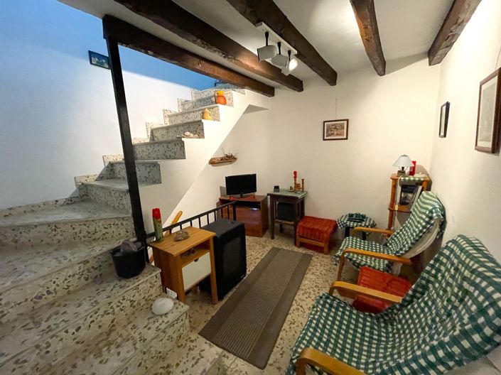 Image No.6-2 Bed Townhouse for sale