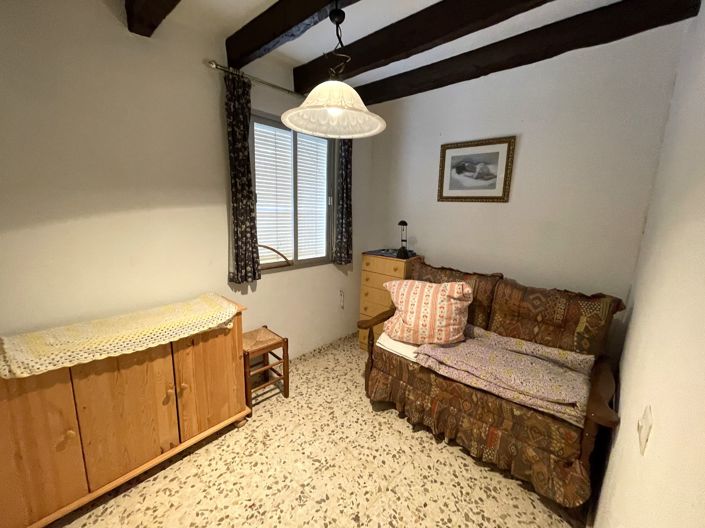 Image No.7-2 Bed Townhouse for sale