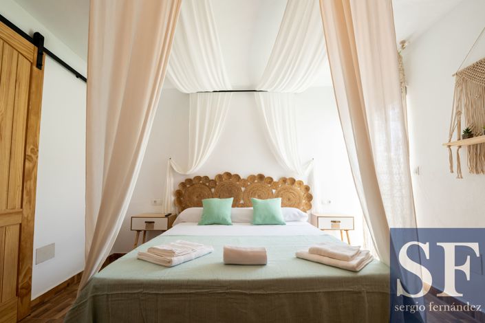 Image No.7-4 Bed Townhouse for sale