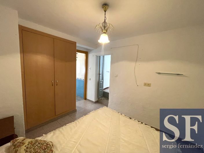 Image No.14-3 Bed Townhouse for sale