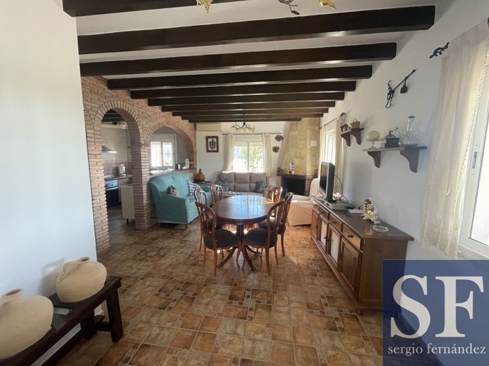 Image No.2-3 Bed Villa for sale