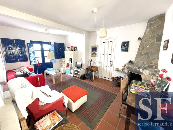 Image No.5-2 Bed Townhouse for sale