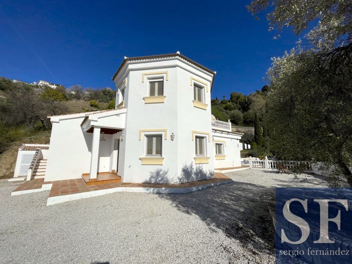 Image No.1-Villa de 4 chambres à vendre à Cómpeta
