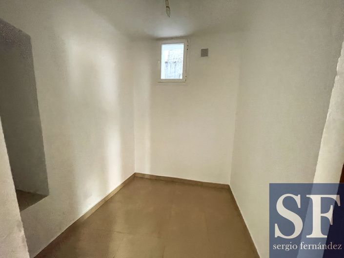 Image No.3-6 Bed Townhouse for sale